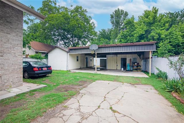 2313 SW 24th Street, Oklahoma City, OK 73108