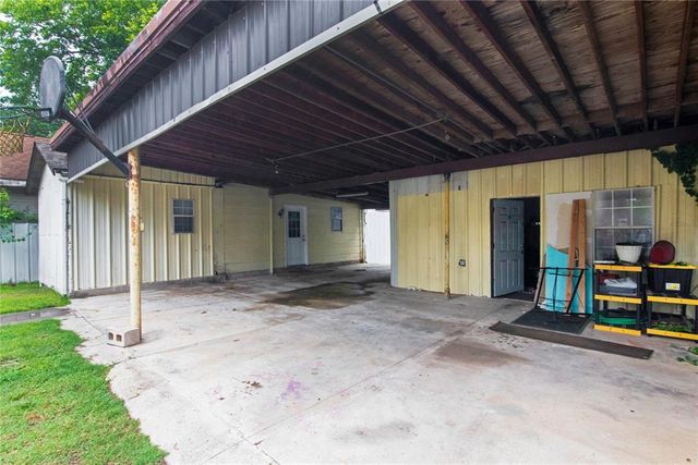 2313 SW 24th Street, Oklahoma City, OK 73108