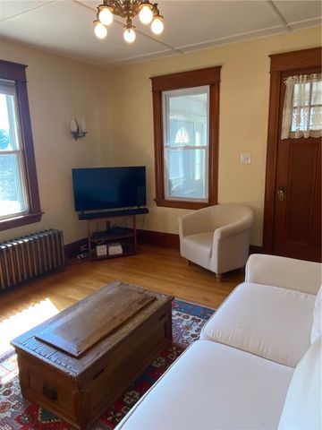 24 Burdick Avenue, Newport, RI 02840