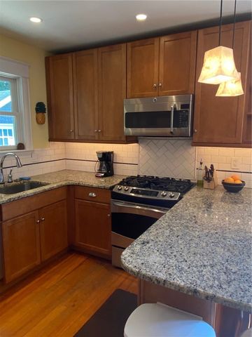 24 Burdick Avenue, Newport, RI 02840