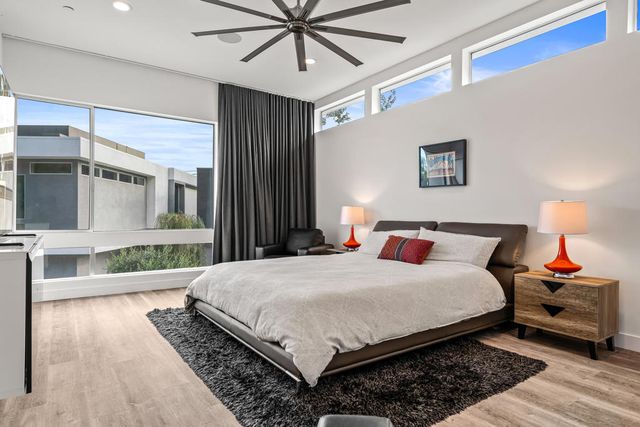 1231 Surrey Lane, Palm Springs, CA 92264