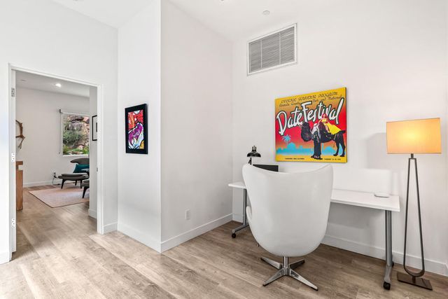 1231 Surrey Lane, Palm Springs, CA 92264