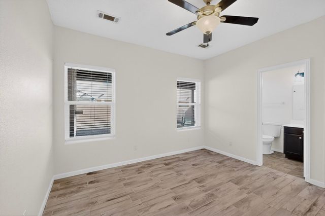 8419 Llano Vista Avenue SW, Albuquerque, NM 87121