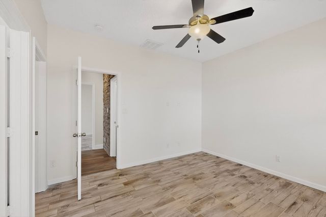 8419 Llano Vista Avenue SW, Albuquerque, NM 87121