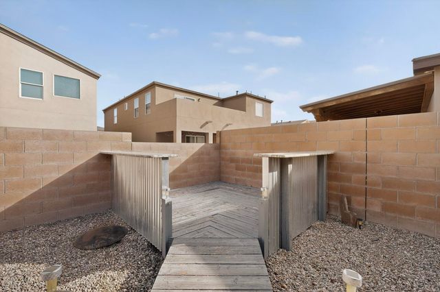 8419 Llano Vista Avenue SW, Albuquerque, NM 87121