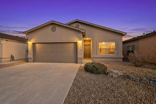 8419 Llano Vista Avenue SW, Albuquerque, NM 87121