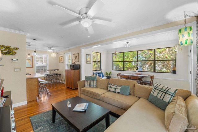 112 Cousineau Rd, Pensacola, FL 32507