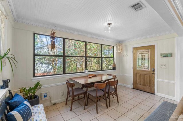 112 Cousineau Rd, Pensacola, FL 32507