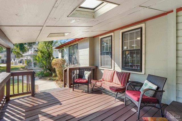 112 Cousineau Rd, Pensacola, FL 32507