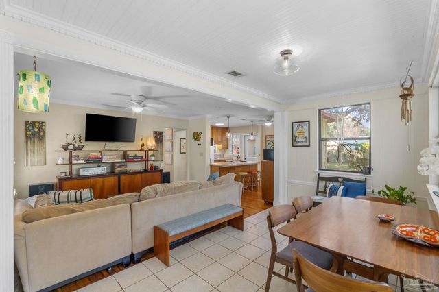 112 Cousineau Rd, Pensacola, FL 32507