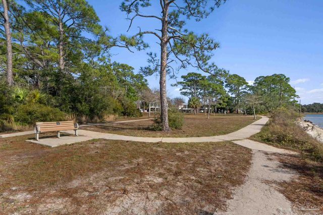 112 Cousineau Rd, Pensacola, FL 32507