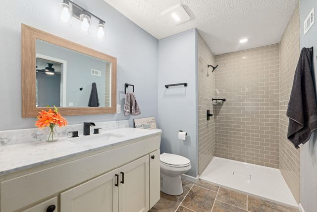 174 Hideaway Lane, Goodrich, TX 77335