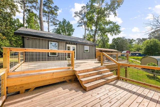 174 Hideaway Lane, Goodrich, TX 77335