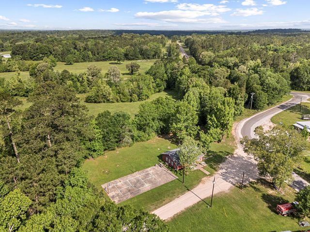 174 Hideaway Lane, Goodrich, TX 77335