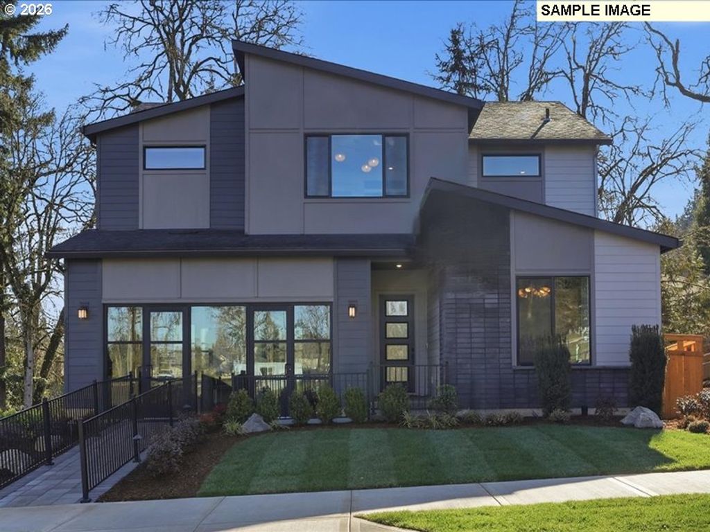 17580 HILLSIDE Dr, West Linn, OR 97068