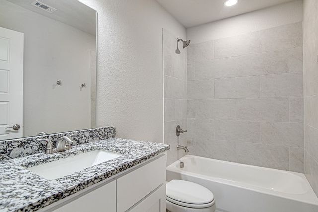 3325 Eastland Street, Fort Worth, TX 76119