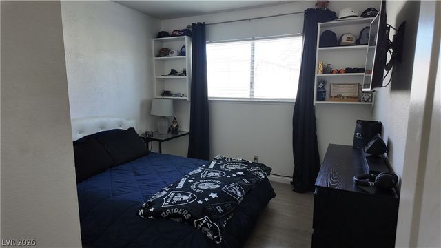 3540 Moraga Drive, Las Vegas, NV 89103
