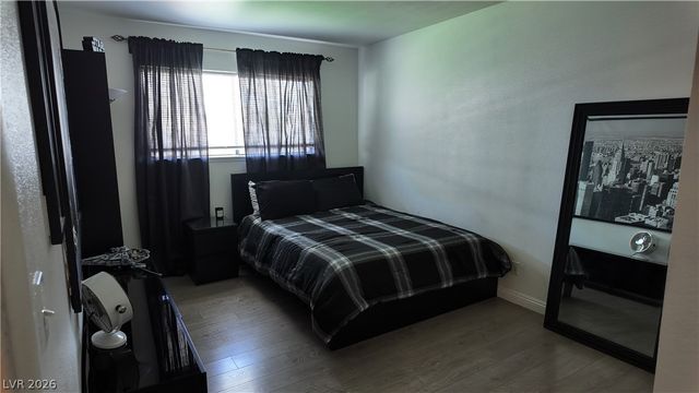 3540 Moraga Drive, Las Vegas, NV 89103