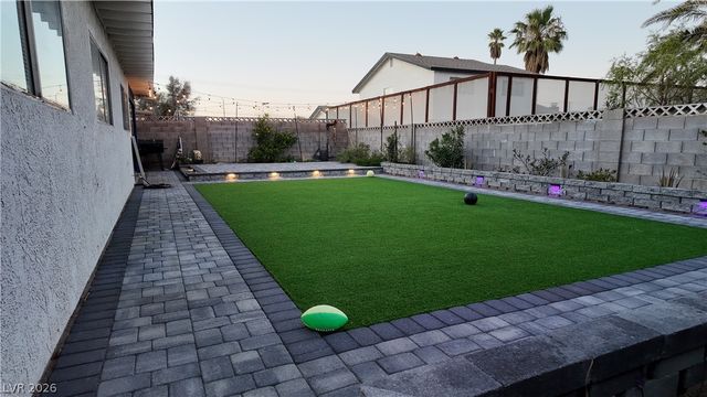 3540 Moraga Drive, Las Vegas, NV 89103