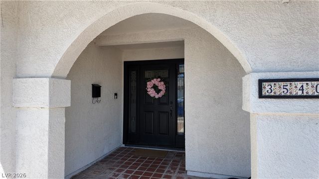 3540 Moraga Drive, Las Vegas, NV 89103