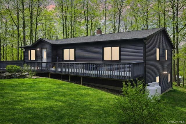 17 Union School Road, Montgomery, NY 12549