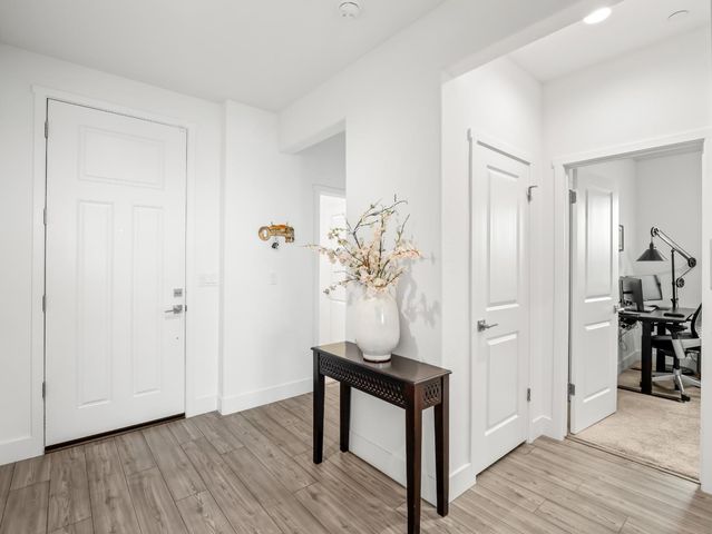 551 Talus Way S, Madera, CA 93636