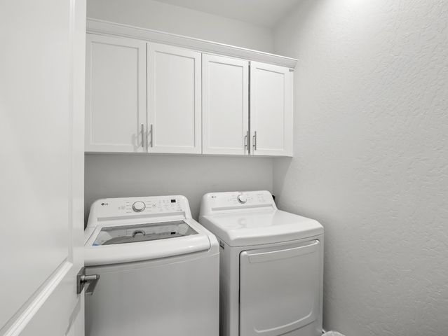 551 Talus Way S, Madera, CA 93636