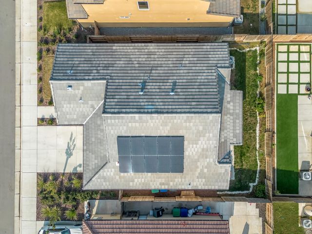 551 Talus Way S, Madera, CA 93636