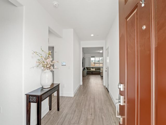 551 Talus Way S, Madera, CA 93636