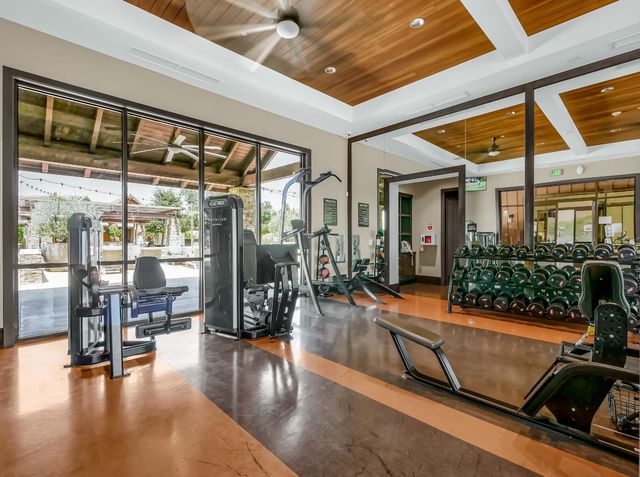 551 Talus Way S, Madera, CA 93636