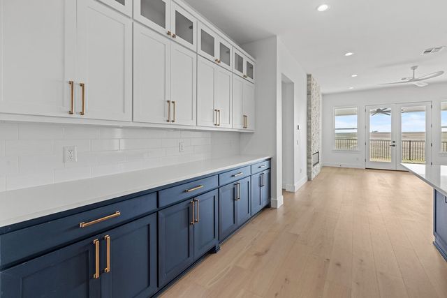 186 Desert Mountain Drive, Gordonville, TX 76245