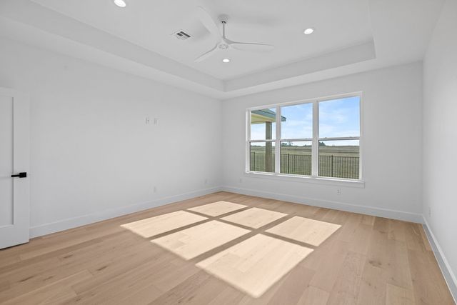 186 Desert Mountain Drive, Gordonville, TX 76245