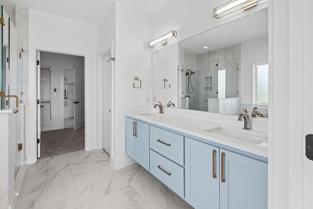 186 Desert Mountain Drive, Gordonville, TX 76245