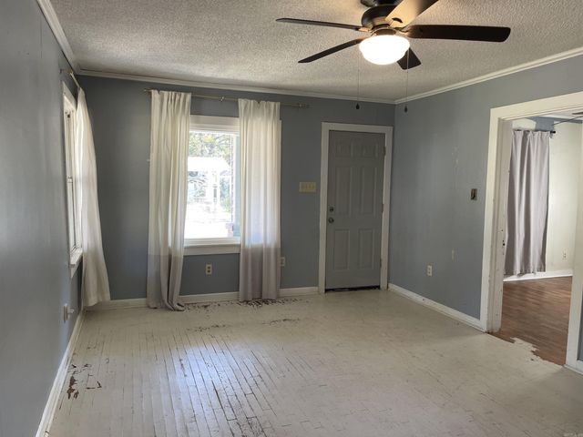 144 Centerview Street, Hot Springs, AR 71913