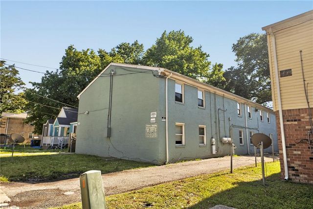 6249 Alexander St Apt B, Norfolk, VA 23513