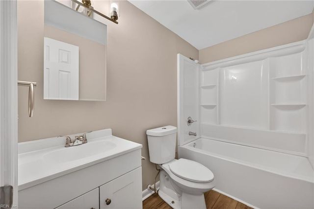 6249 Alexander St Apt B, Norfolk, VA 23513