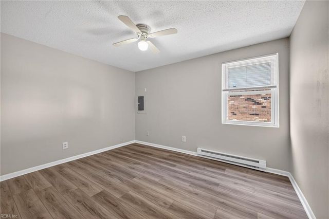 6249 Alexander St Apt B, Norfolk, VA 23513