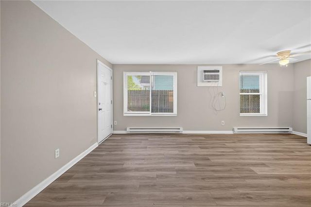 6249 Alexander St Apt B, Norfolk, VA 23513