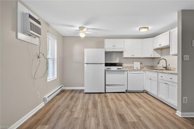 6249 Alexander St Apt B, Norfolk, VA 23513