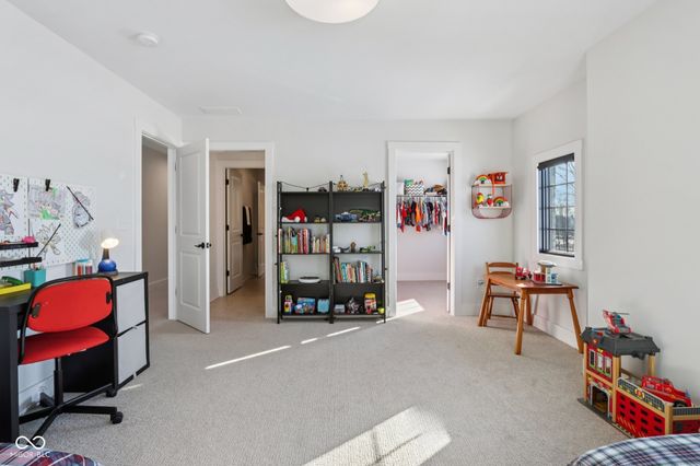 26791 Crooked Creek Avenue, Arcadia, IN 46030