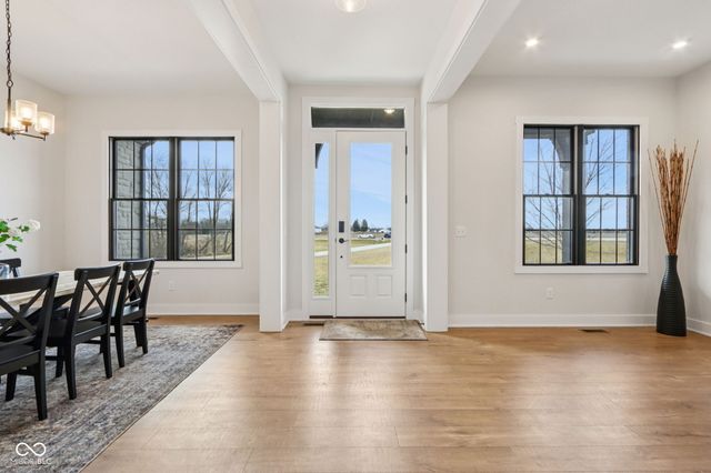 26791 Crooked Creek Avenue, Arcadia, IN 46030