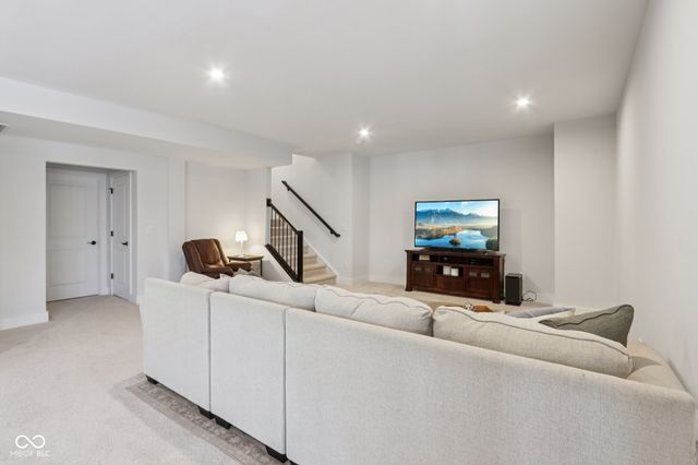 26791 Crooked Creek Avenue, Arcadia, IN 46030