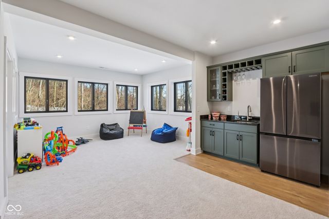 26791 Crooked Creek Avenue, Arcadia, IN 46030