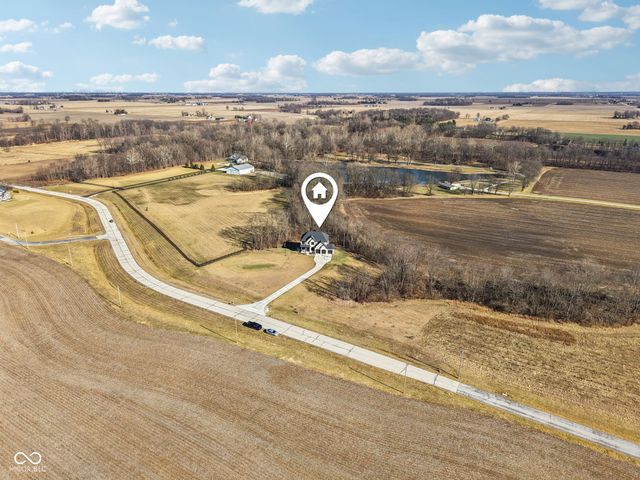 26791 Crooked Creek Avenue, Arcadia, IN 46030