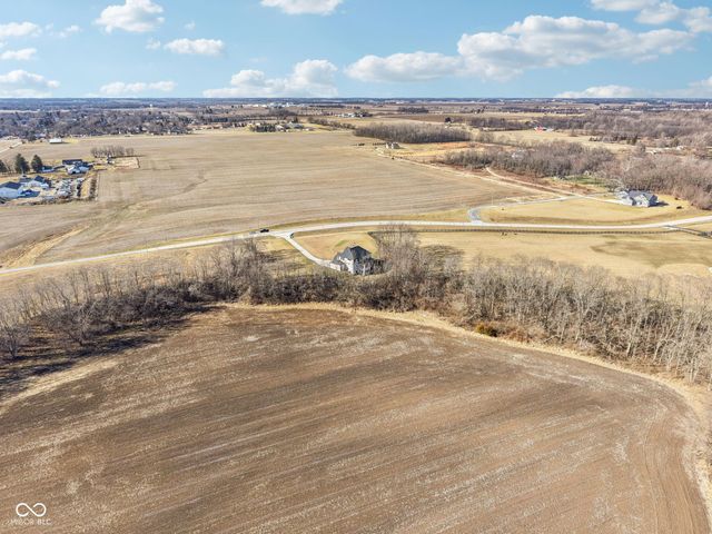 26791 Crooked Creek Avenue, Arcadia, IN 46030