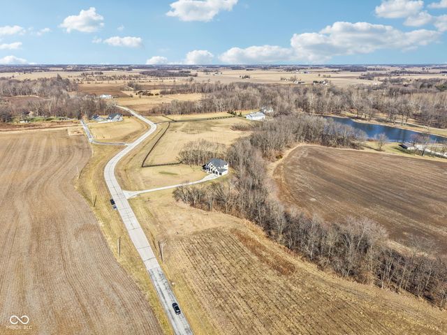 26791 Crooked Creek Avenue, Arcadia, IN 46030