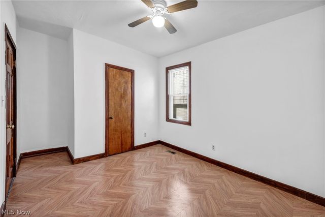 3488 W 52nd Street, Cleveland, OH 44102