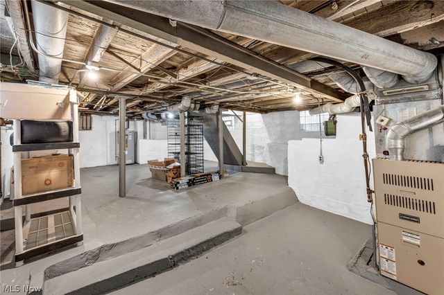 3488 W 52nd Street, Cleveland, OH 44102