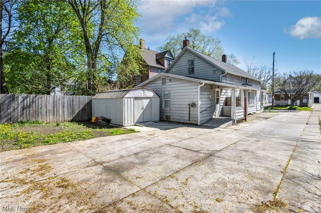 3488 W 52nd Street, Cleveland, OH 44102