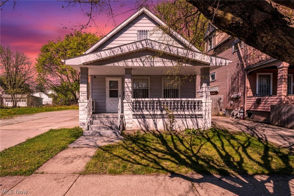 3488 W 52nd Street, Cleveland, OH 44102